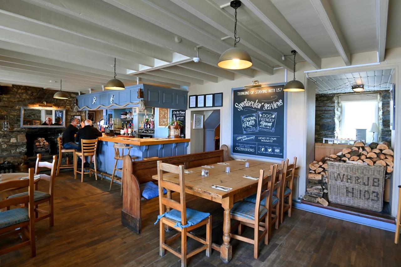 Ship Inn Aberporth Dış mekan fotoğraf
