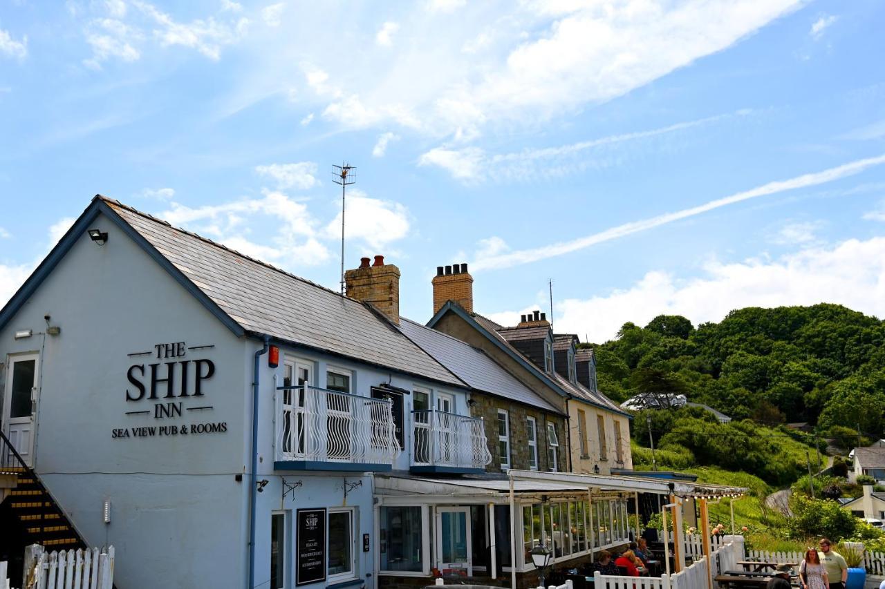 Ship Inn Aberporth Dış mekan fotoğraf