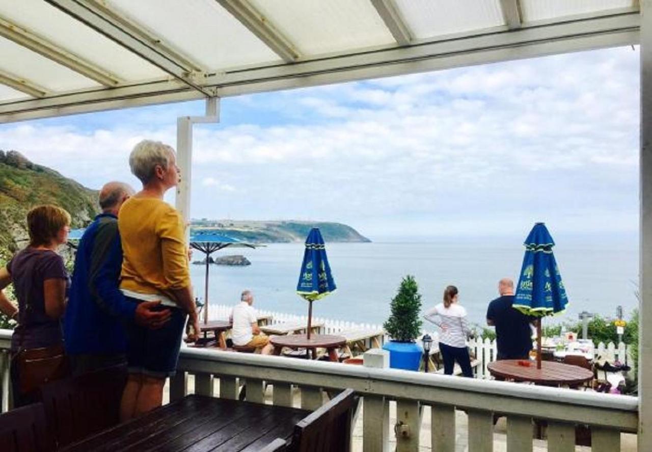 Ship Inn Aberporth Dış mekan fotoğraf
